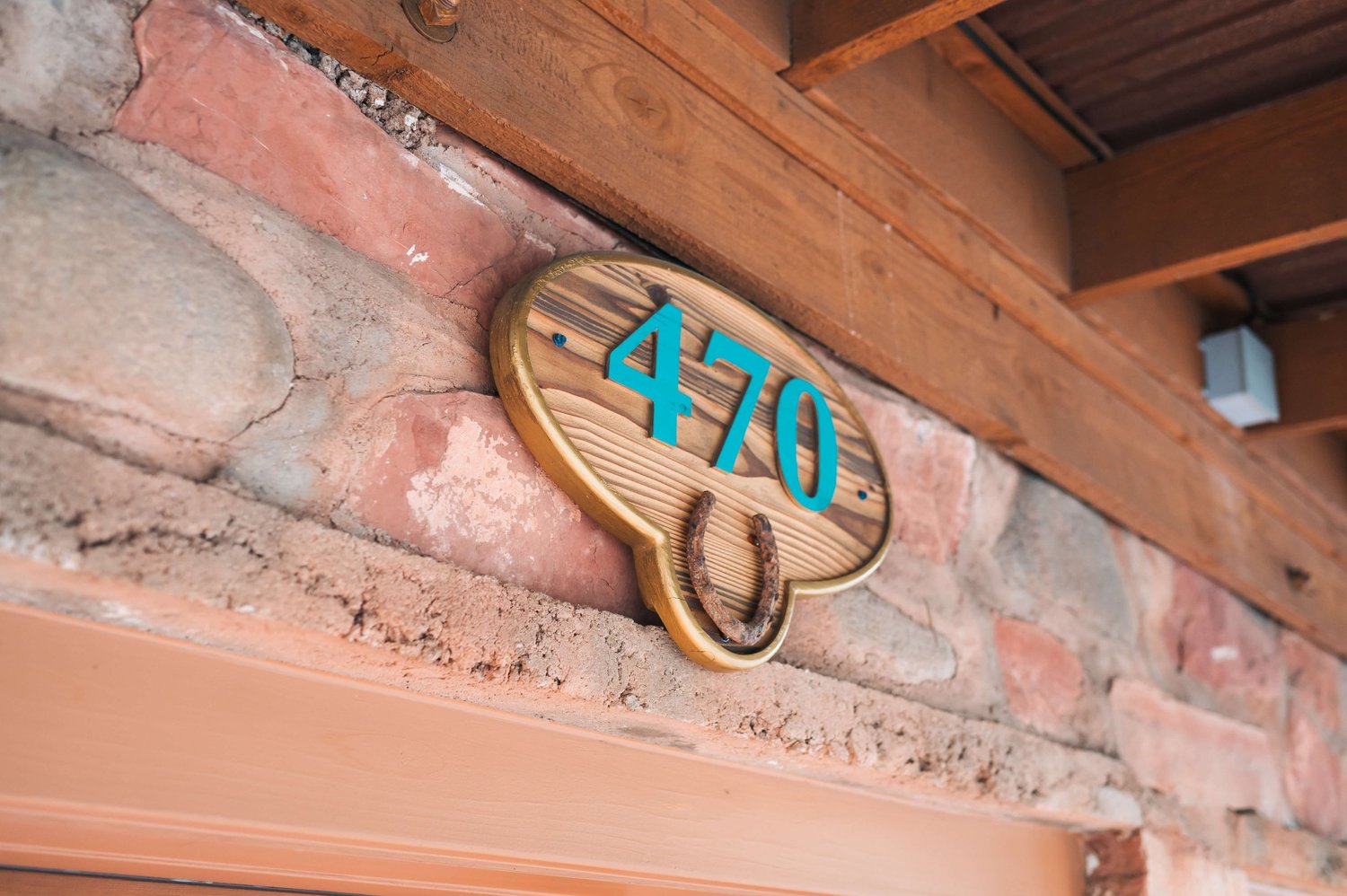 Crystals and minerals at Gateway Cottage Wellness Center in Sedona